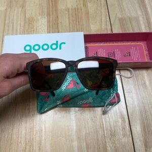 NIB, “Smaller Is Baller” Tortoise Unisex Sunglasses from Goodr